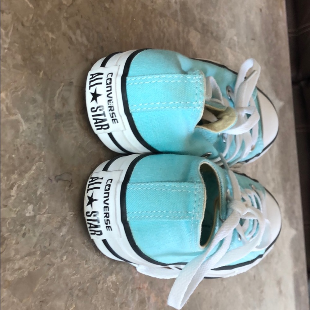 Converse - Picture 3 of 4